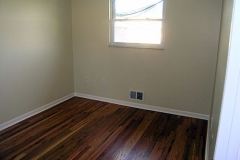 5727-2nd-floor-bedroom1